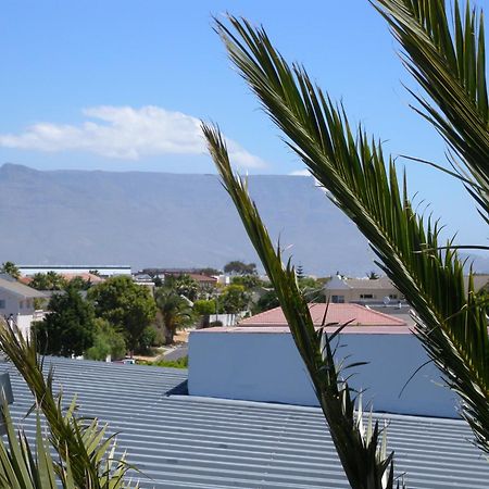 Capetown 4U Guesthouse Bloubergstrand Zewnętrze zdjęcie